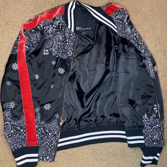 Bandana Jacket - Picture 3 of 3